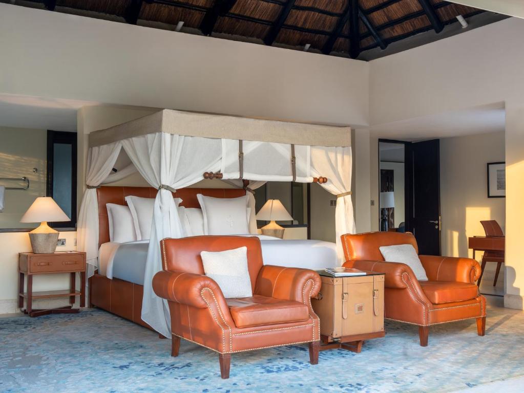 Four Seasons Safari Lodge Serengeti image 2